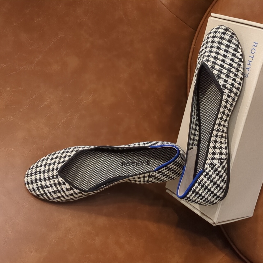 NWT Rothy’s The Flat in Picnic Gingham, size 9.5